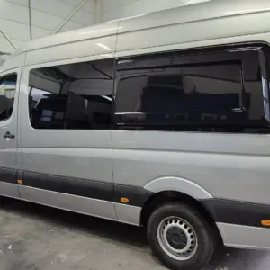 More-Space-Flare gemonteerd op Mercedes Sprinter camper voor extra slaapruimte en comfortabel dwarsslapen.